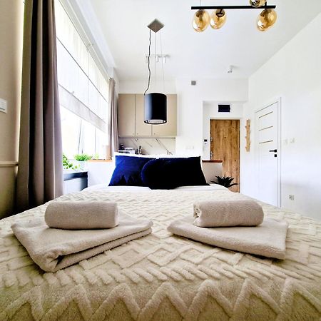 J&W Apartments Grojecka Glam Flat 바르샤바 외부 사진