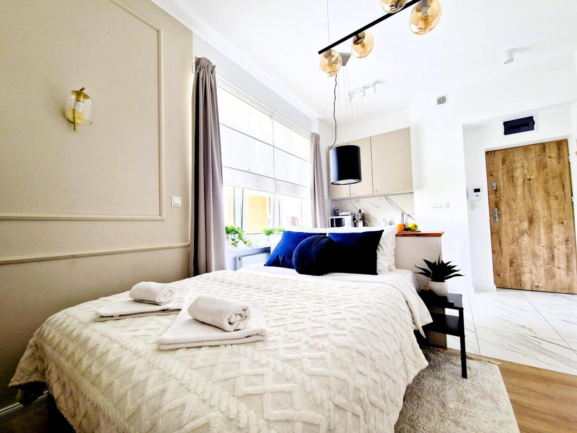 J&W Apartments Grojecka Glam Flat 바르샤바 외부 사진