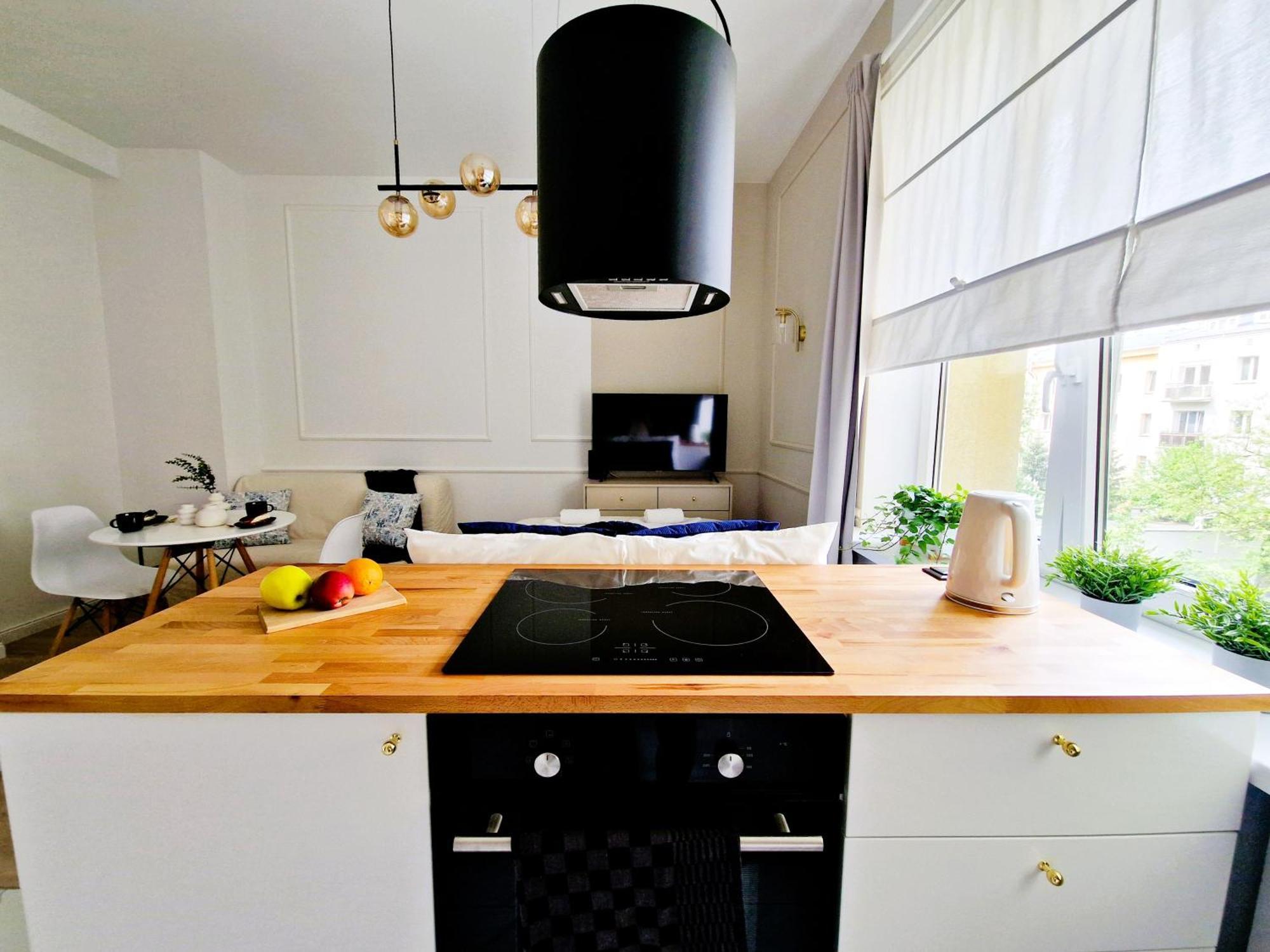 J&W Apartments Grojecka Glam Flat 바르샤바 외부 사진