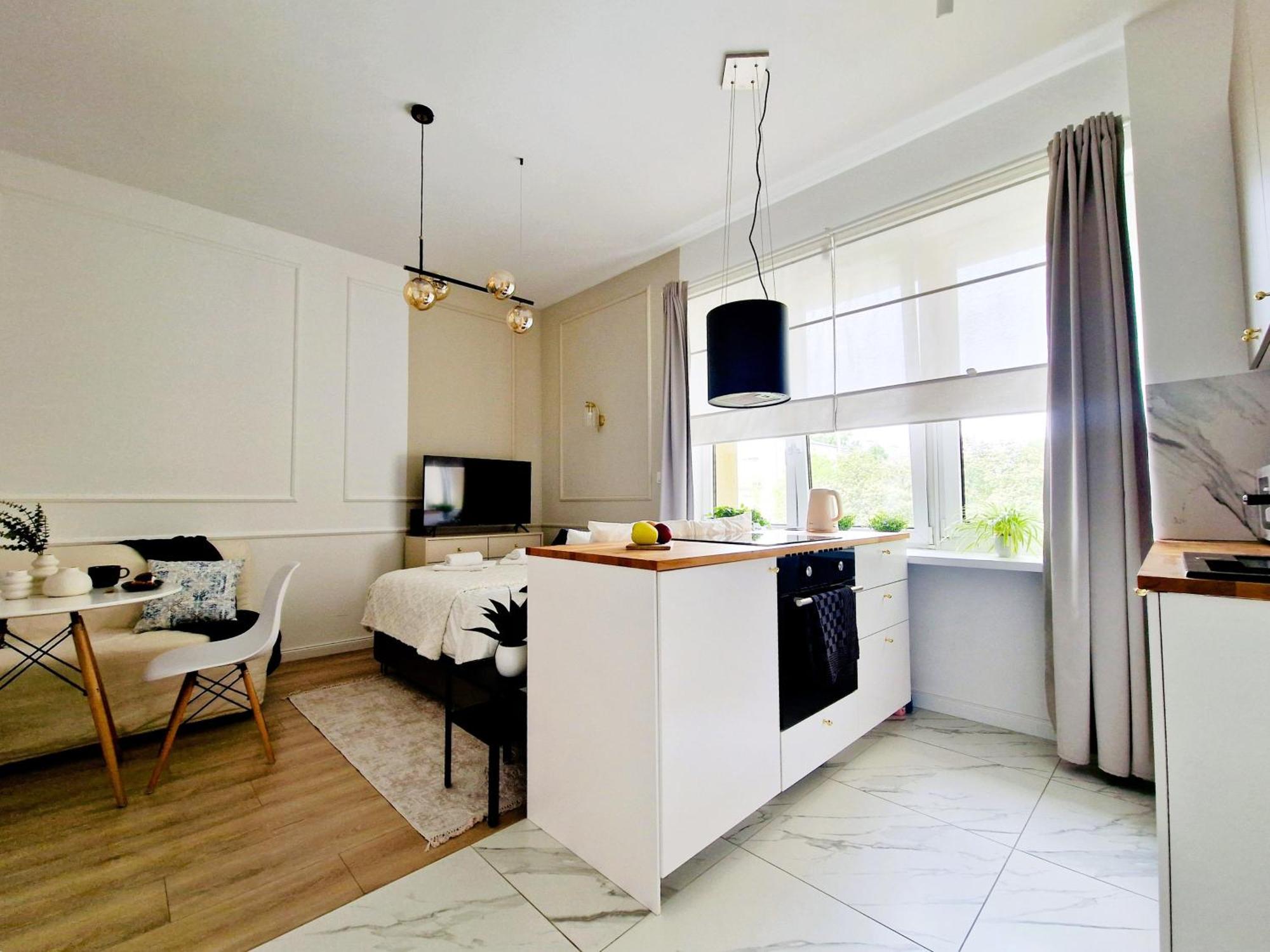 J&W Apartments Grojecka Glam Flat 바르샤바 외부 사진